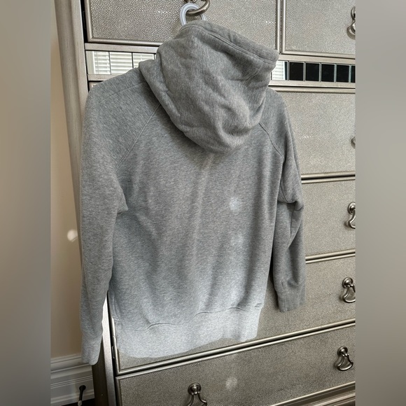 𝅺Aritzia Community Hoodie - Picture 3 of 4